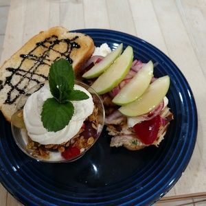 Meet your Posher, Charlie